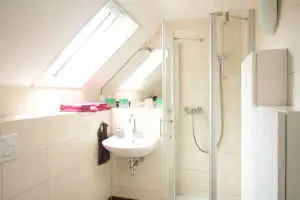 Ferienwohnung Badezimmer mit Dusche
